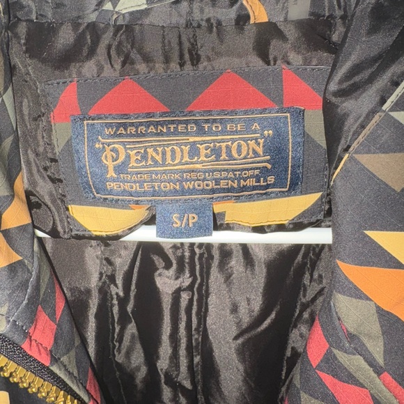 Geometric Pattern Pendleton Coat - Picture 4 of 4